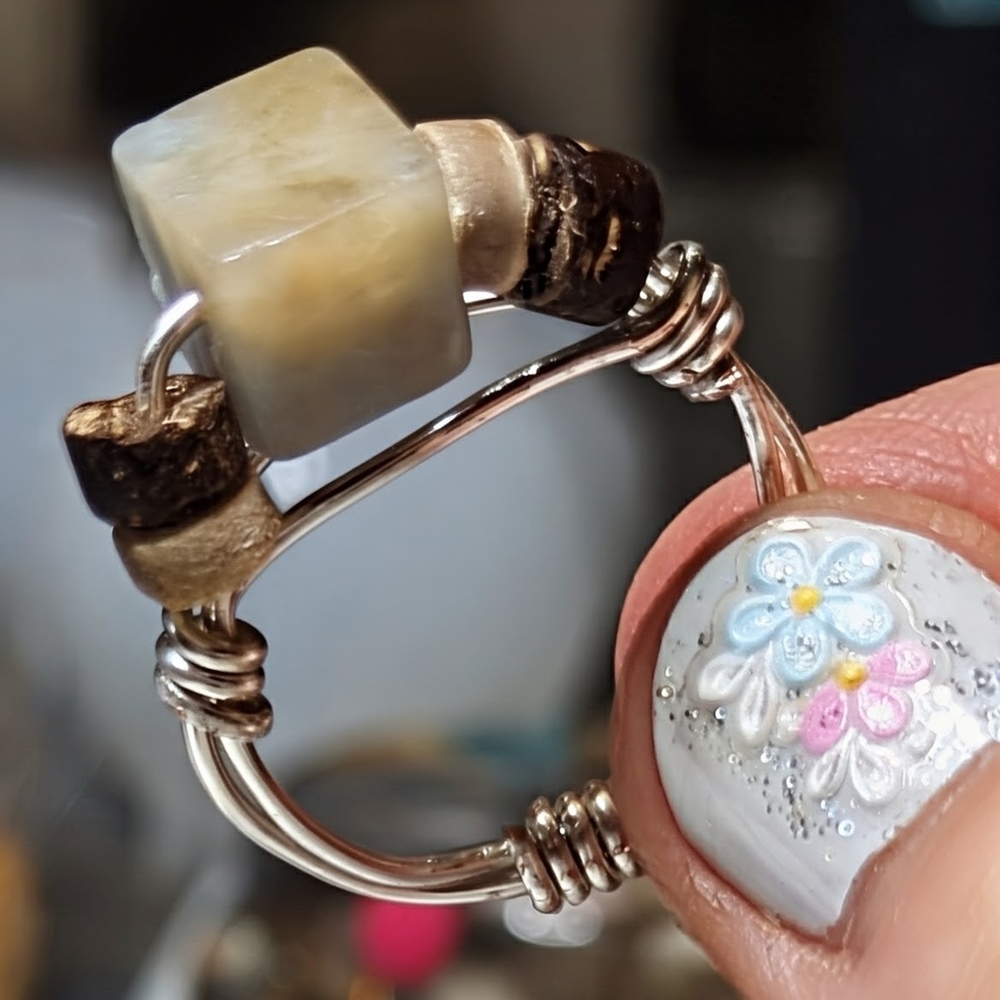 Elegant Beige and Brown Stone Ring